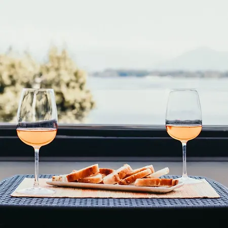 Bella Vista Con Piscina - Lakeside Leisure & Business Lejlighed Dormelletto