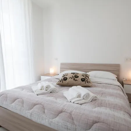 Lejlighed Bella Vista Con Piscina - Lakeside Leisure & Business Dormelletto