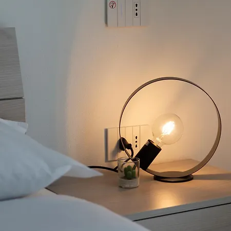 Bella Vista Con Piscina - Lakeside Leisure & Business *