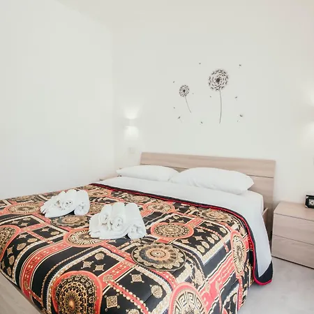 Bella Vista Con Piscina - Lakeside Leisure & Business Apartment Dormelletto