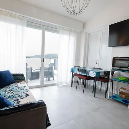 Apartment Bella Vista Con Piscina - Lakeside Leisure & Business Dormelletto