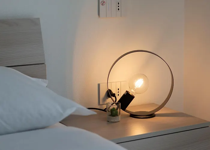 Bella Vista Con Piscina - Lakeside Leisure & Business *