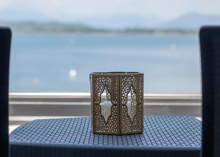 Bella Vista Con Piscina - Lakeside Leisure & Business ドルメッレット