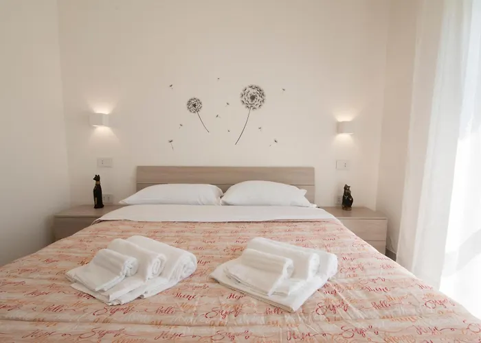 Bella Vista Con Piscina - Lakeside Leisure & Business ドルメッレット