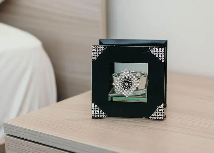 Bella Vista Con Piscina - Lakeside Leisure & Business アパート