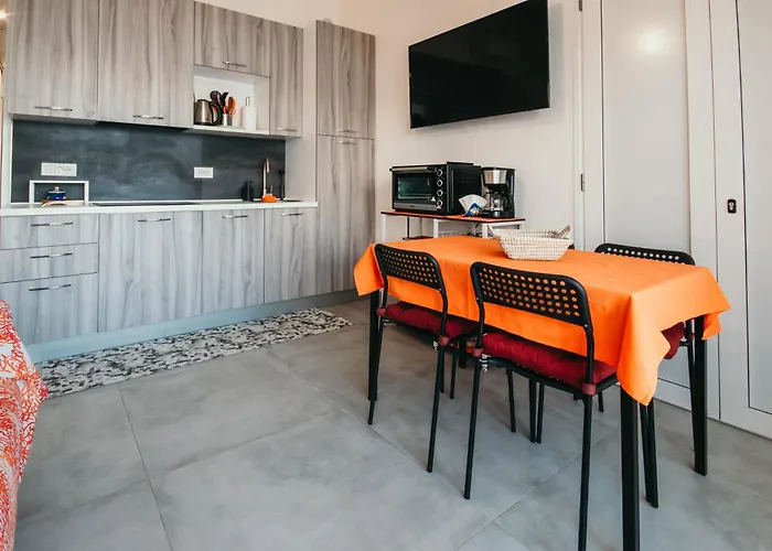 アパート Bella Vista Con Piscina - Lakeside Leisure & Business ドルメッレット