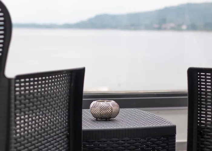 Bella Vista Con Piscina - Lakeside Leisure & Business アパート ドルメッレット