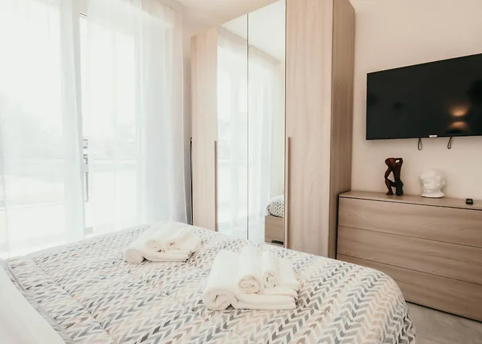 アパート Bella Vista Con Piscina - Lakeside Leisure & Business *